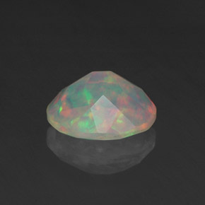 0,83 ctw natürlicher mehrfarbiger Opal, Transparent, Transparent / Lichtdurchlässig