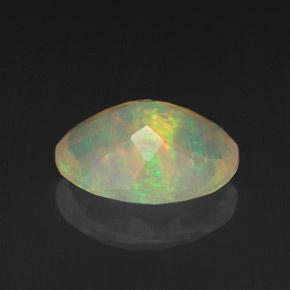 1,71 ctw natürlicher mehrfarbiger Opal, Oval Schliff, Transparent