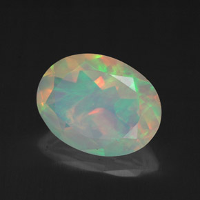 1,75 ctw natürlicher mehrfarbiger Opal, Oval Schliff, Transparent