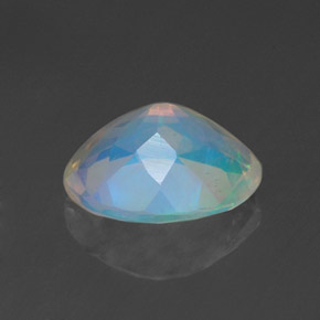 1,28 ctw natürlicher mehrfarbiger Opal, Oval Schliff, Transparent