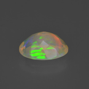 1,47 ctw natürlicher mehrfarbiger Opal, Oval Schliff, Transparent