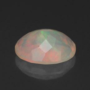 1,54 ctw natürlicher mehrfarbiger Opal, Oval Schliff, Transparent