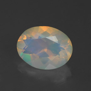 1,07 ctw natürlicher mehrfarbiger Opal, Oval Schliff, Transparent