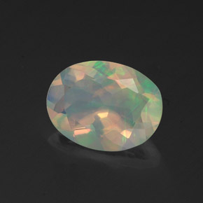 1,14 ctw natürlicher mehrfarbiger Opal, Oval Schliff, Transparent