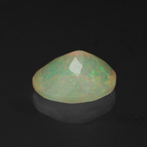 1,26 ctw natürlicher mehrfarbiger Opal, Transparent, Transparent / Lichtdurchlässig