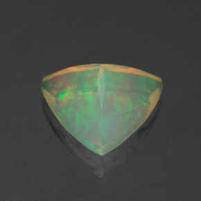 1,29 ctw natürlicher mehrfarbiger Opal, Trillion, Transparent