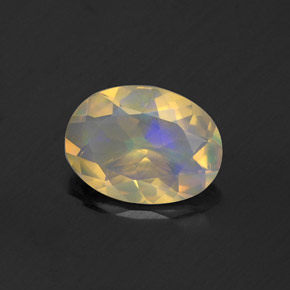 0,74 ctw natürlicher mehrfarbiger Opal, Oval Schliff, Transparent