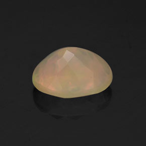 0,97 ctw natürlicher mehrfarbiger Opal, Oval Schliff, Transparent