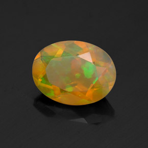 1,00 ctw natürlicher mehrfarbiger Opal, Oval Schliff, Transparent
