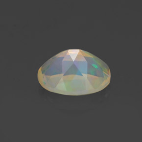 0,98 ctw natürlicher mehrfarbiger Opal, Oval Schliff, Transparent