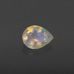 0,74 ctw natürlicher mehrfarbiger Opal, Birnenform, Transparent