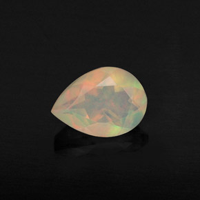 0,51 ctw natürlicher mehrfarbiger Opal, Birnenform, Transparent