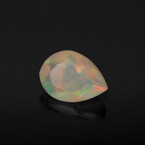 0,51 ctw natürlicher mehrfarbiger Opal, Birnenform, Transparent