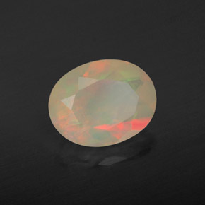 1,29 ctw natürlicher mehrfarbiger Opal, Oval Schliff, Transparent