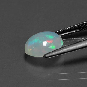 1,29 ctw natürlicher mehrfarbiger Opal, Oval Schliff, Transparent