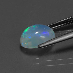 1,44 ctw natürlicher mehrfarbiger Opal, Oval Schliff, Transparent
