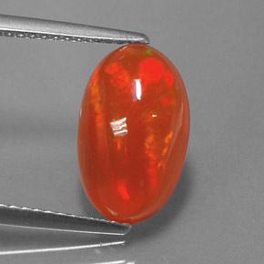 2,71 ctw natürlicher mehrfarbiger Opal, Oval Schliff, Transparent