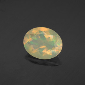 1,64 ctw natürlicher mehrfarbiger Opal, Oval Schliff, Transparent
