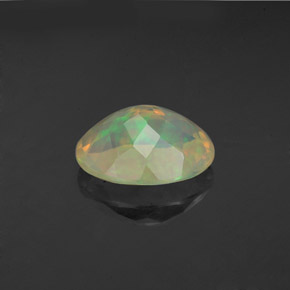 1,64 ctw natürlicher mehrfarbiger Opal, Oval Schliff, Transparent