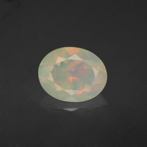 1,50 ctw natürlicher mehrfarbiger Opal, Oval Schliff, Transparent