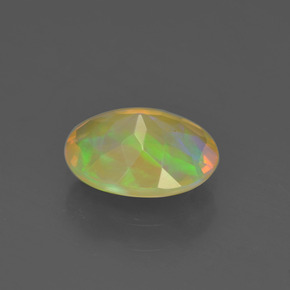 0,93 ctw natürlicher mehrfarbiger Opal, Oval Schliff, Transparent