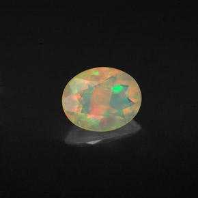 0,92 ctw natürlicher mehrfarbiger Opal, Oval Schliff, Transparent