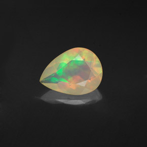 0,92 ctw natürlicher mehrfarbiger Opal, Birnenform, Transparent