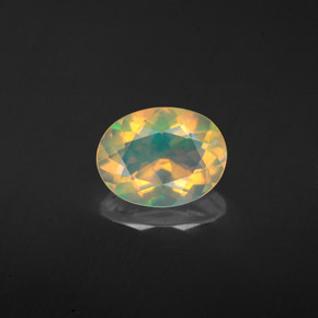 1,13 ctw natürlicher mehrfarbiger Opal, Oval Schliff, Transparent