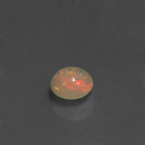0,58 ctw natürlicher mehrfarbiger Opal, Transparent, Transparent / Lichtdurchlässig