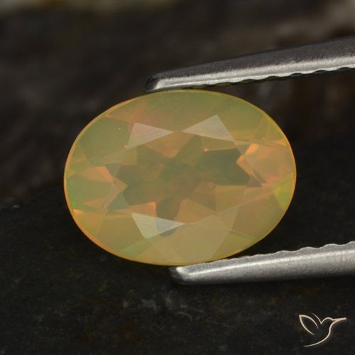 0.83ct Natürlicher Mehrfarbig Opal, Oval, Transparent