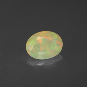 0,70 ctw natürlicher mehrfarbiger Opal, Transparent, Transparent / Lichtdurchlässig