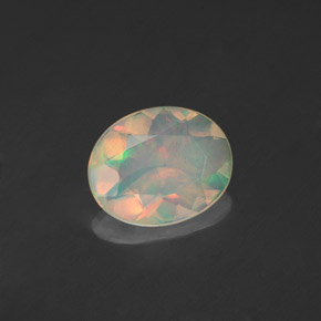 0,80 ctw natürlicher mehrfarbiger Opal, Transparent, Transparent / Lichtdurchlässig