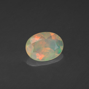 0,71 ctw natürlicher mehrfarbiger Opal, Transparent, Transparent / Lichtdurchlässig