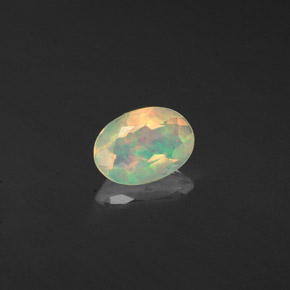 0,36 ctw natürlicher mehrfarbiger Opal, Transparent, Transparent / Lichtdurchlässig