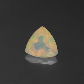 0,65 ctw natürlicher mehrfarbiger Opal, Transparent, Transparent / Lichtdurchlässig