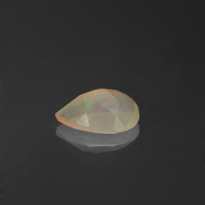 0,38 ctw natürlicher mehrfarbiger Opal, Transparent, Transparent / Lichtdurchlässig