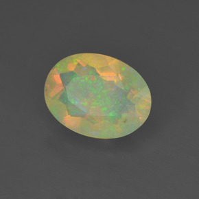0,88 ctw natürlicher mehrfarbiger Opal, Oval Schliff, Transparent