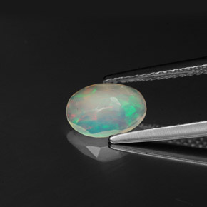 0,58 ctw natürlicher mehrfarbiger Opal, Transparent, Transparent / Lichtdurchlässig