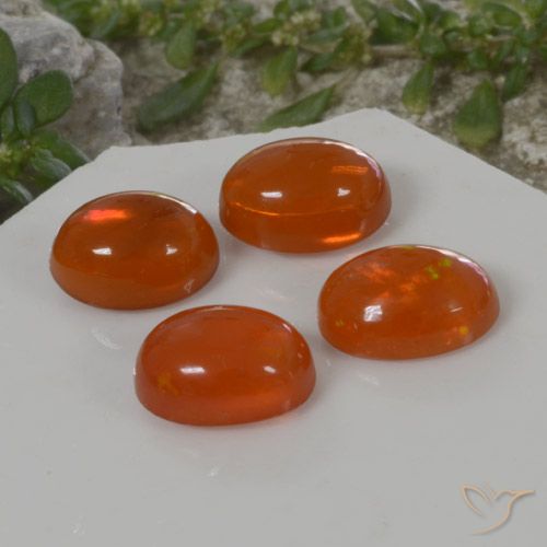 3.82ctw Natürlicher Feuerorange Opal, Oval, Transparent