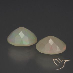 1.82 ct natürliche Mehrfarbig Opal-Edelsteine, Oval, Lichtdurchlässig