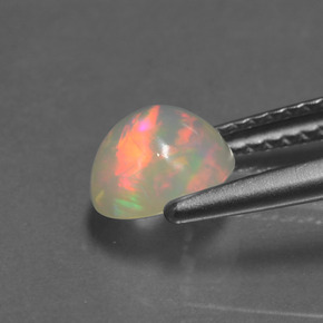 0,85 ctw natürlicher mehrfarbiger Opal, Rundschliff, Transparent