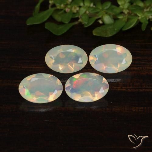 1.13ctw Natürlicher Mehrfarbig Opal, Oval, Transparent