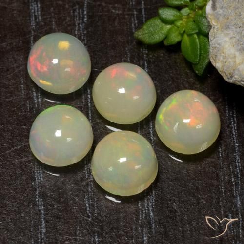 3.19ctw Natürlicher Mehrfarbig Opal, Runden, Transparent
