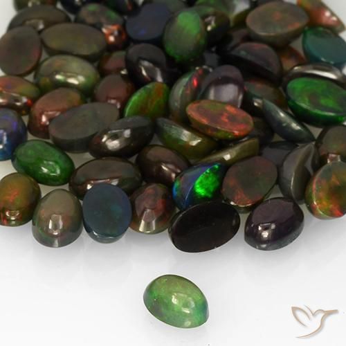 9,17 ctw natürlicher Mehrfarbig Opal, Oval, Lichtdurchlässig