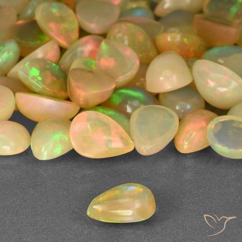 0.45ct Natürlicher Mehrfarbig Opal, Birnenform, Transparent