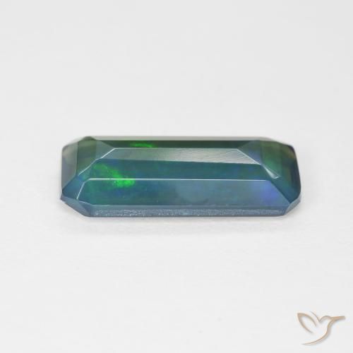 9,17 ctw natürlicher Mehrfarbig Opal, Oktagonschliff, Transparent