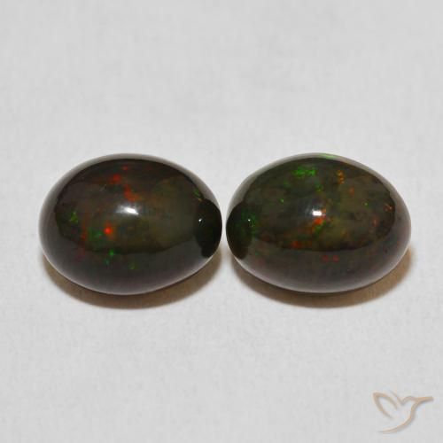 2.95ctw Natürlicher Mehrfarbig Opal, Oval, Lichtundurchlässig