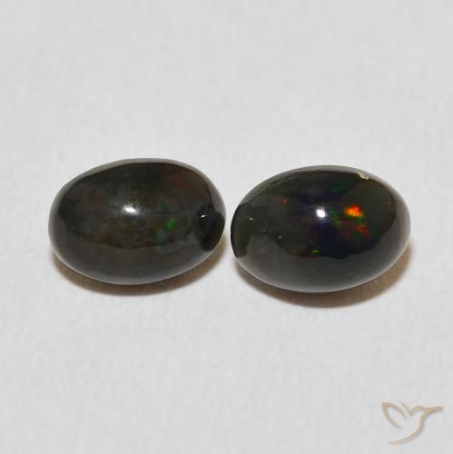 1.06ctw Natürlicher Mehrfarbig Opal, Oval, Lichtundurchlässig