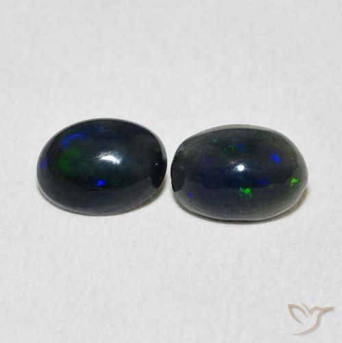 0.87ctw Natürlicher Mehrfarbig Opal, Oval, Lichtundurchlässig