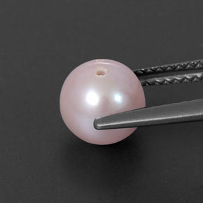 9,17 ctw natürlicher silberrosa Perle, Kugel / Ball, Lichtundurchlässig